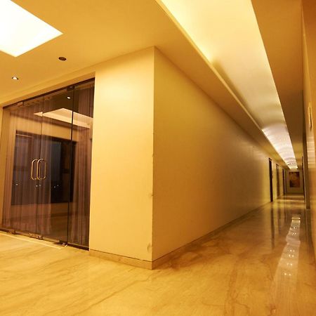 Jc Castle Hotel Ширди Екстериор снимка